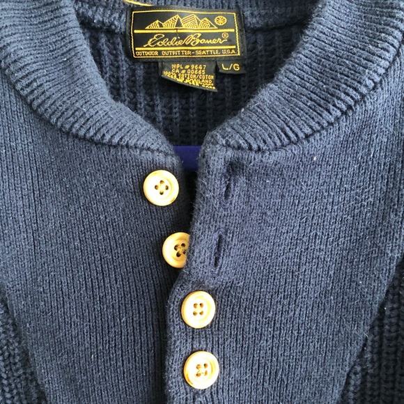 Men’s Eddie Bauer Cable Knit Sweater - Picture 2 of 4